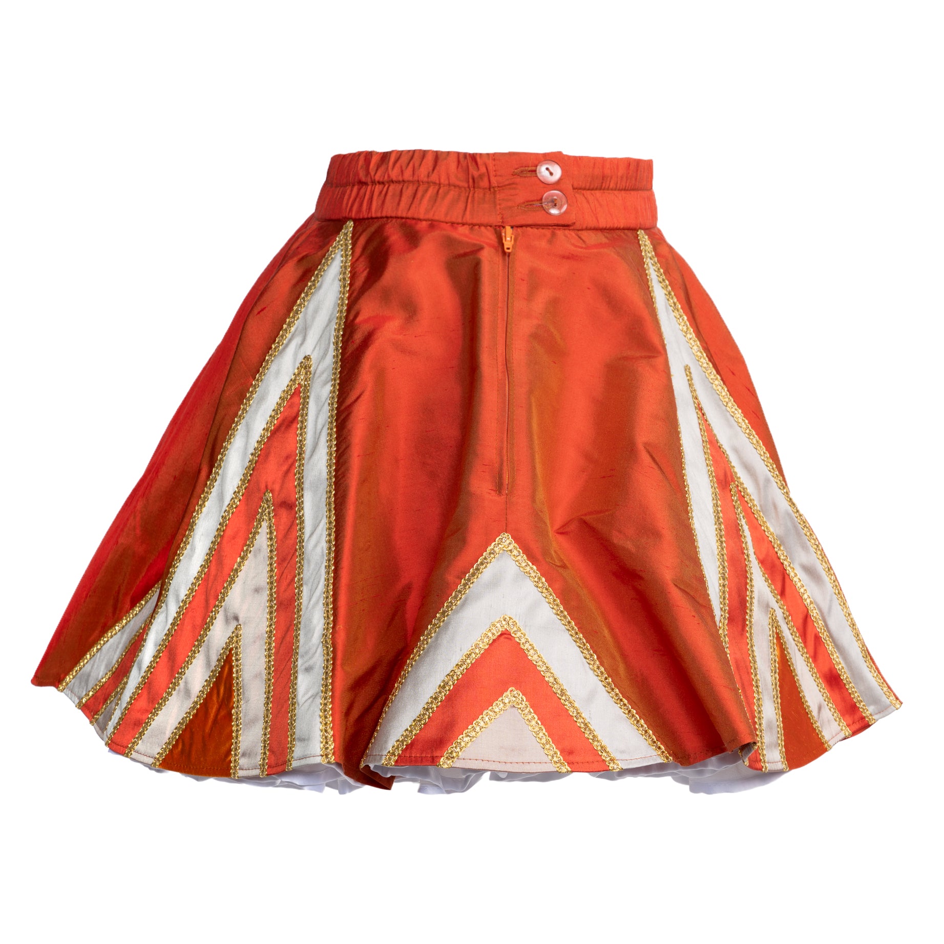 Garderock Orange aus Dupionseide mit heller Flammenzier